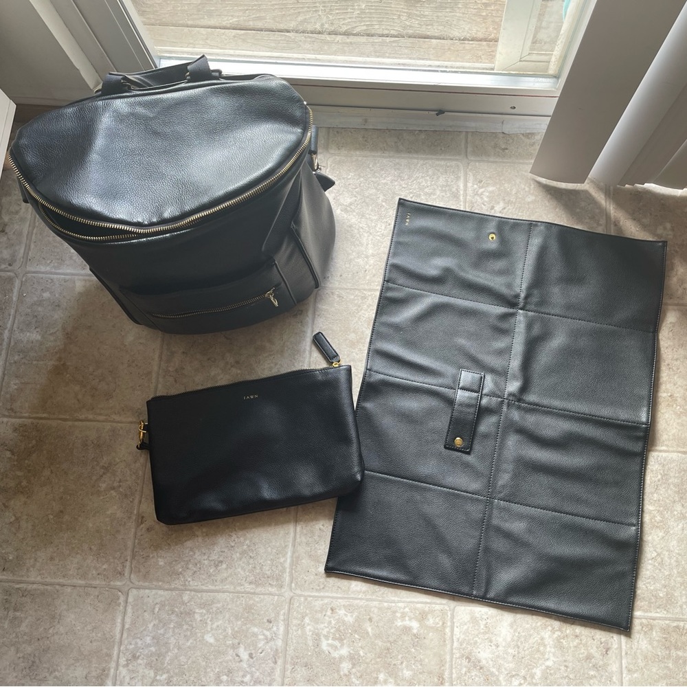 Fawn Design Black Baby Bag Set